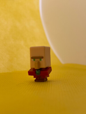 New Minecraft MINI-FIGURES Series 4 OBSIDIAN - PRIEST VILLAGER