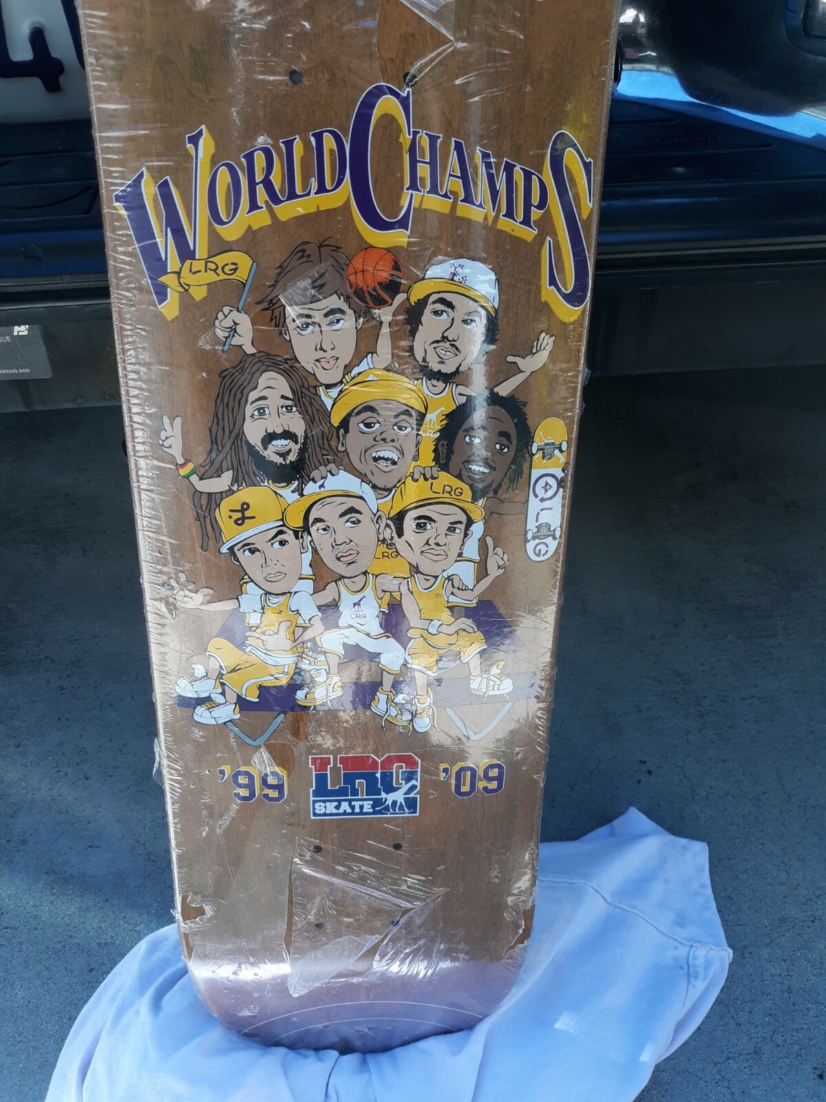 Rare Lrg skateboard Deck Los angeles Lakers parody skate deck