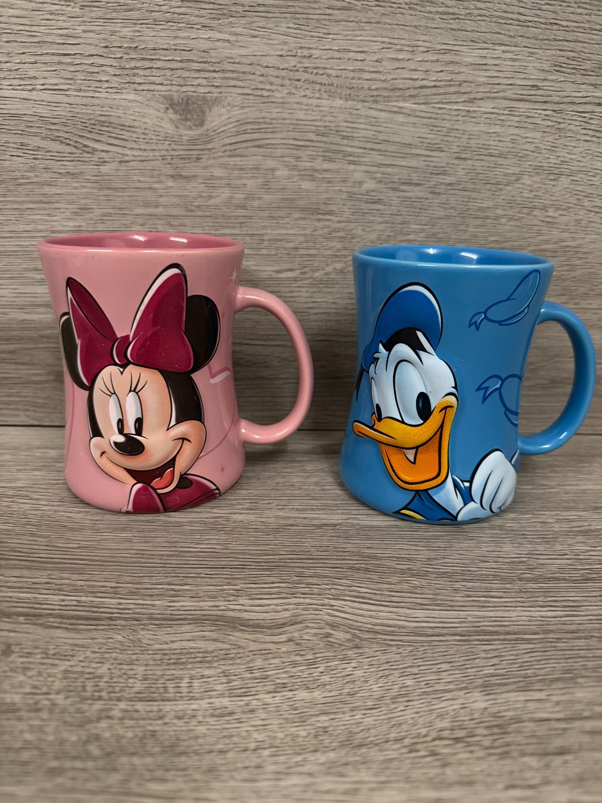 Disneyland Paris Minnie Mouse Donald Duck Mug Pair Pink Blue Disney Exclusive