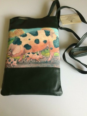 Irish leather purse handbag green pig sow piglets crossbody Ireland NWT animal