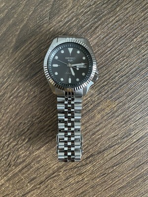 Seiko 5 Sports SRPE51 With Fluted Bezel, Sapphire Crystal