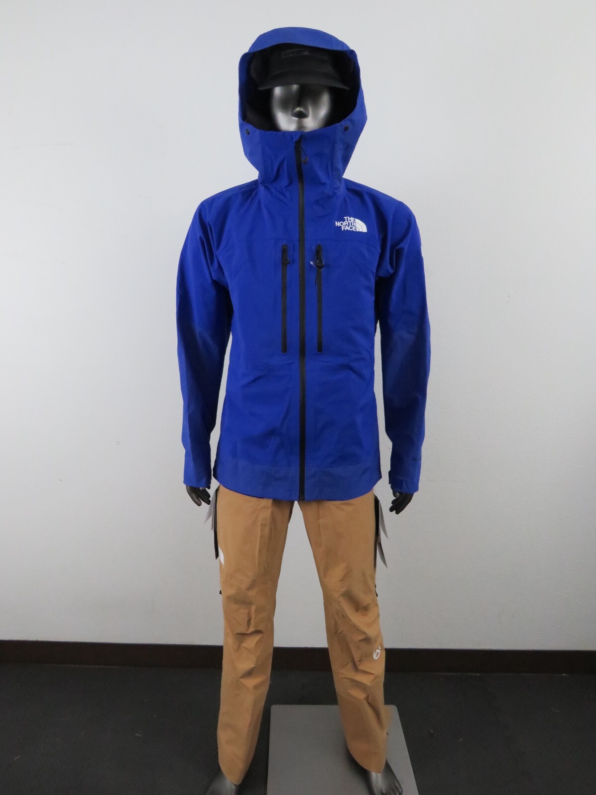 Pre-owned The North Face Mens North Face Summit Stimson Waterproof Futurelight Shell Ski Bibs Pant Almond In Black