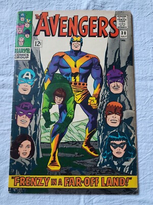 AVENGERS 30 - VG/F 5.0 - CAPTAIN AMERICA - BLACK WIDOW - SCARLET WITCH (1966)