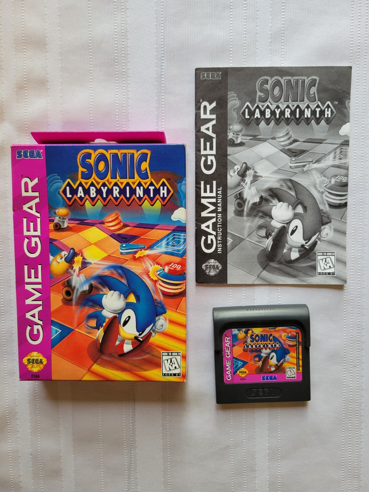 Sonic Labyrinth Sega Game Gear. Complete with game, box Sonic Labyrinth Sega Game Gear. Complete with game, box