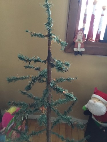 Antique Primitive Authentic GERMANY Christmas Feather Tree Wood Base 45