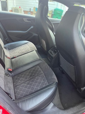 image 4 of interior
