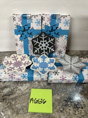 4 Temp-tations Snowflakes Spoon Rest or Cheese Ball Plate Tray Grey White Blue