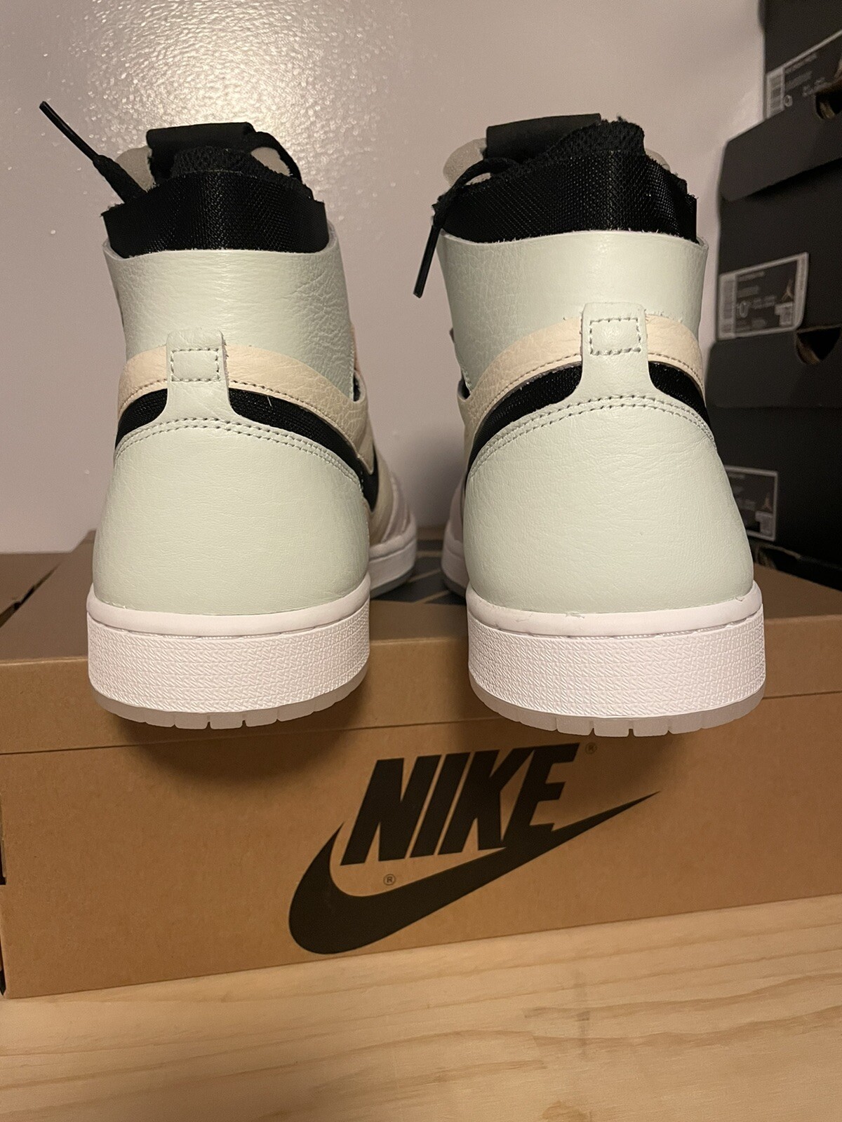 jordan zoom cmft easter