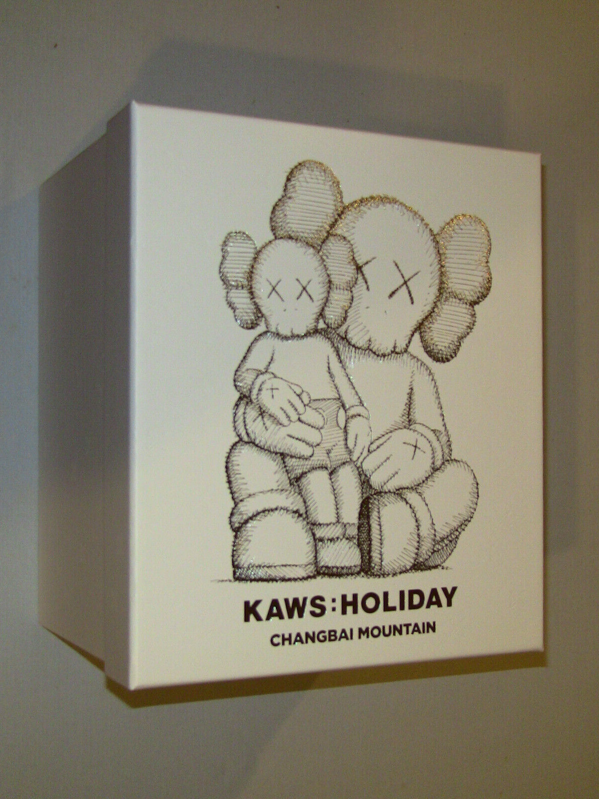 KAWS Holiday Changbai Mountain Vinyl Figure Set Brown/Snowy