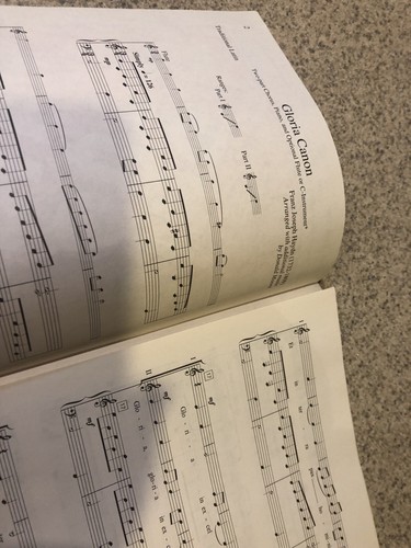 Gloria Canon Sing Out Series 1998 Sheet Music 15/1379H Used EX FS