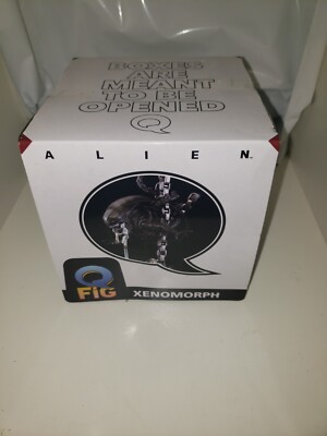 Q-Fig QMX Alien XENOMORPH 5'' Everstone Figure NEW Weyland-Utani Corp LV-426
