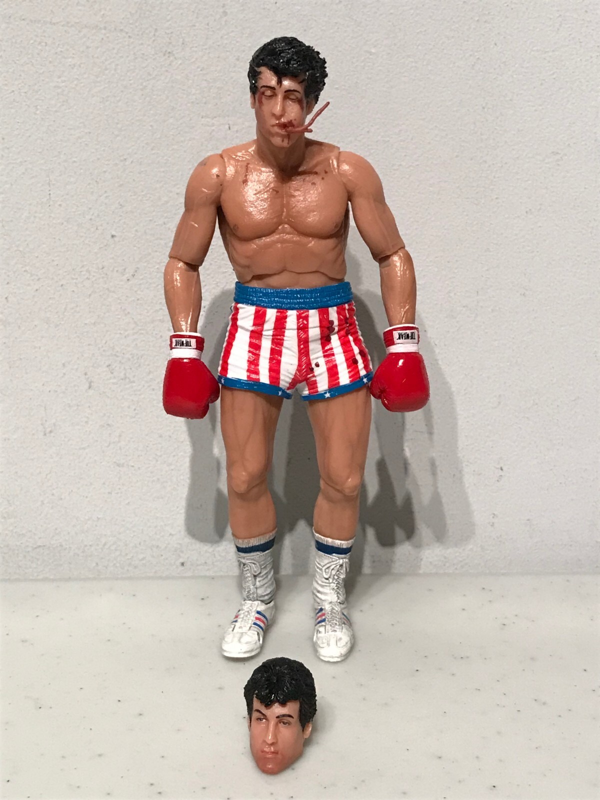 ROCKY フィギュア 2012 Rocky Balboa IV Bloody Neca Action Figure w Extra