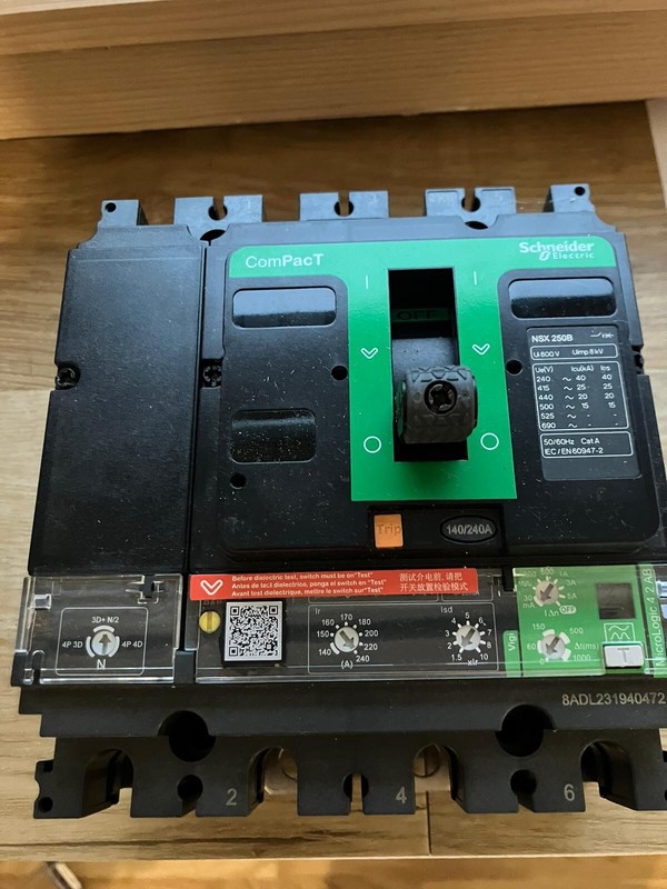 Disjoncteur Nsx 250a Schneider