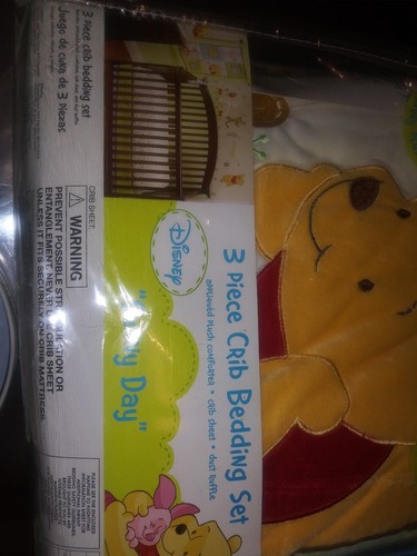 DISNEY Classic Winnie the POOH Sunny days Nursery Bedding Crib Nursery Lot NEW