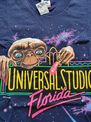 E.T. UNIVERSAL STUDIOS FLORIDA VTG T Shirt Sz M NOS Single Stitch *musty smell*