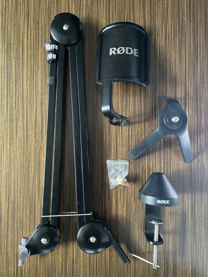 Rode PSA1 Swivel Mount Professional  Studio Boom Arm. With mini tripod stand.