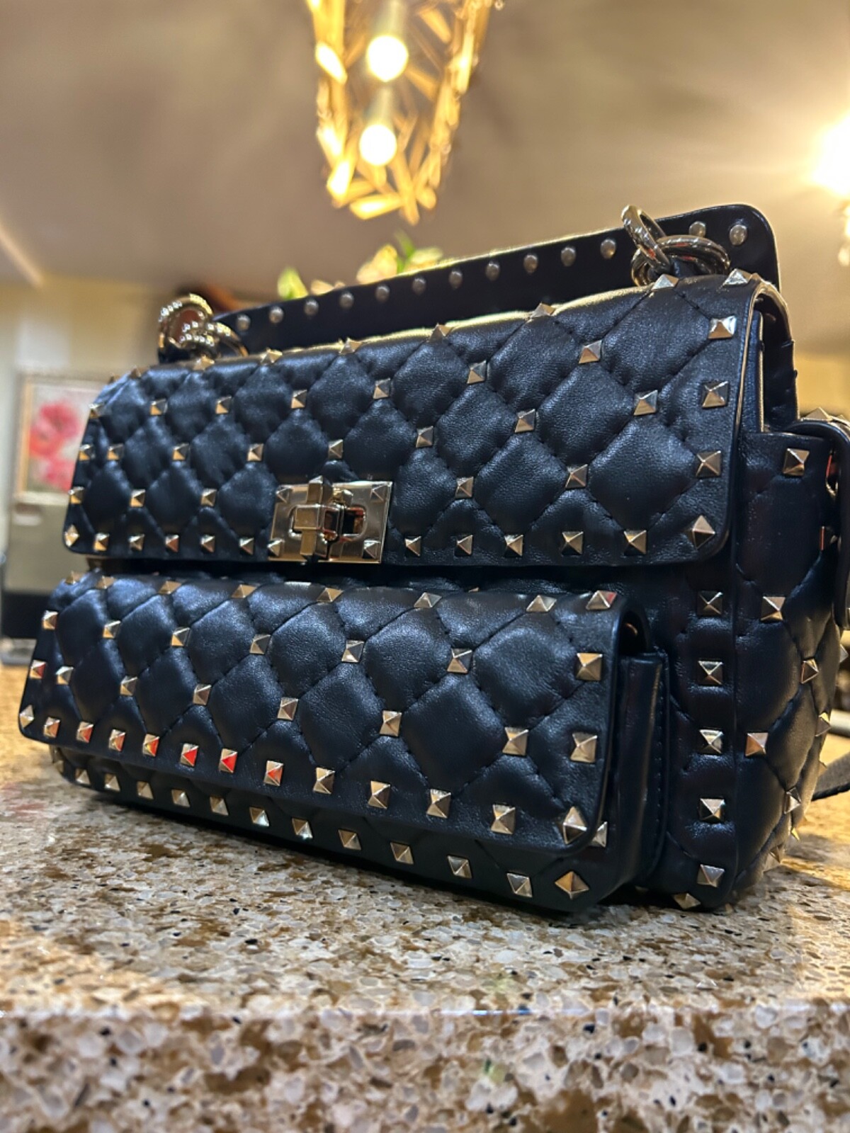 _32.JPG?set_id=880000500F