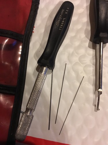 Snap On TT600 Terminal Tool Set Black Handled In Kit Bag