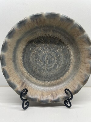 Handmade Stoneware Studio Art Pottery Pie Plate SIGNED Mae 91 Wheat Grass Design