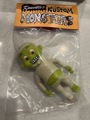 Headlock Studio Knuckles Kid  Mummy Monster NIB