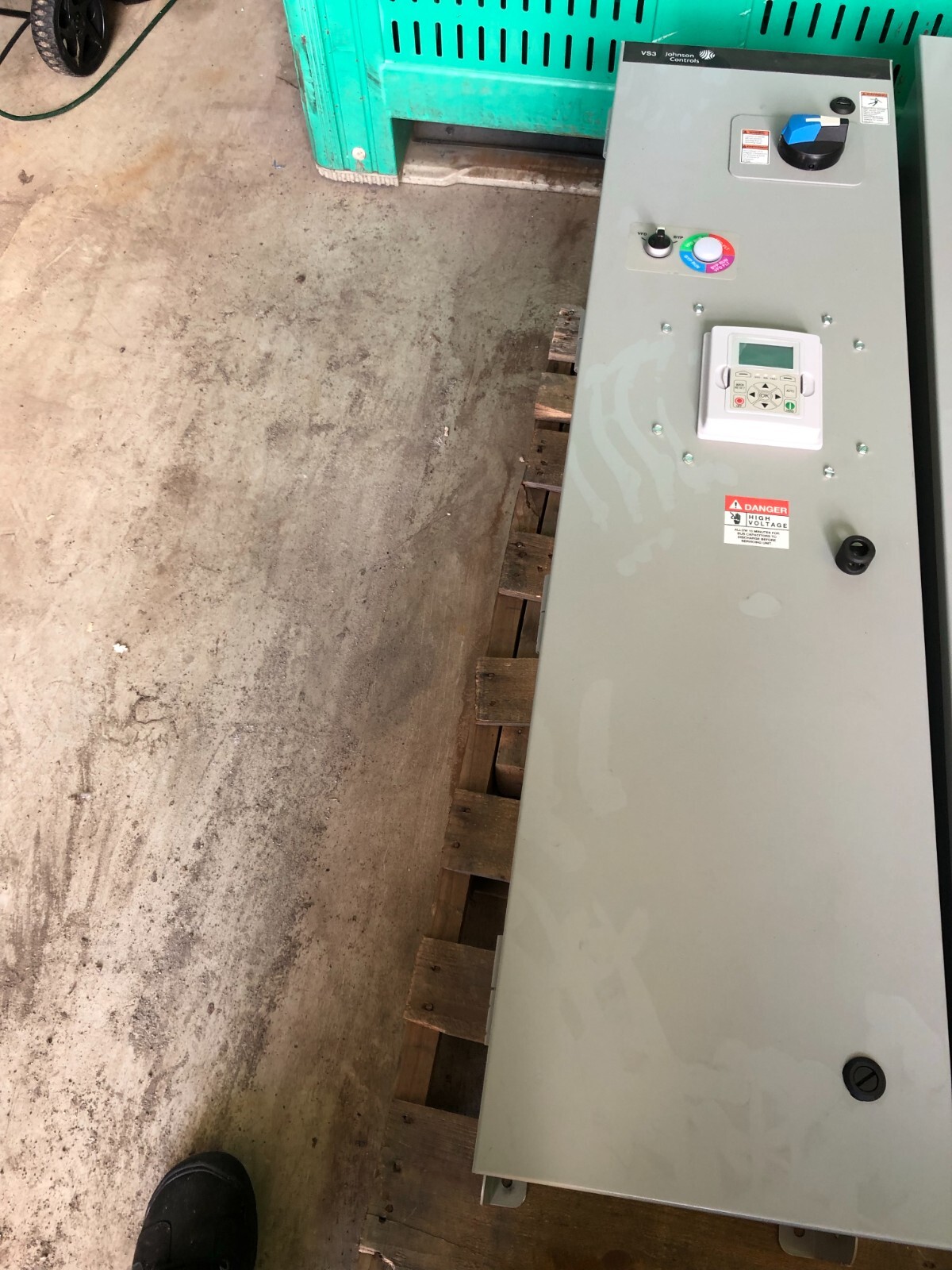 VS37D5CN2B3 Johnson Controls Series III Variable Speed Drive