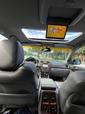 image 3 of interior