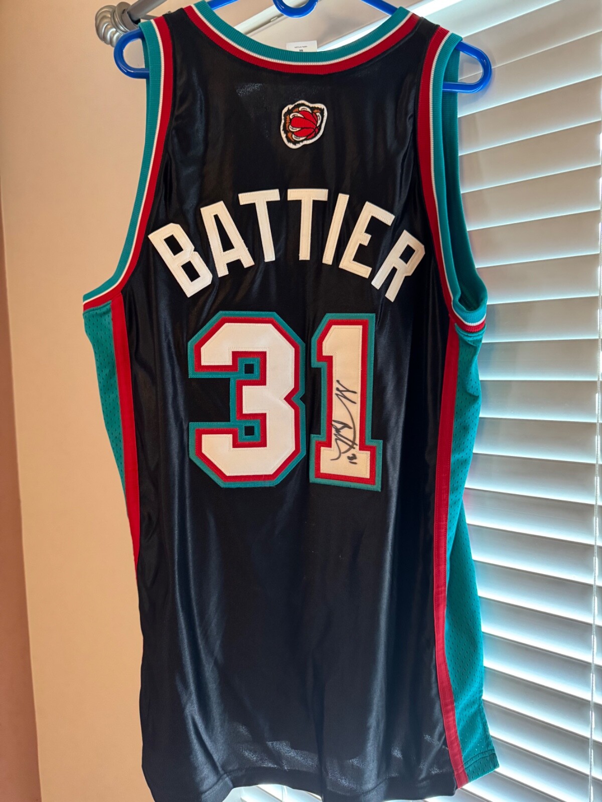 NBA Memphis Grizzlies スタジャン　　　　　【未使用タグ付】 Shane Battier signed Memphis Grizzlies jersey | eBay