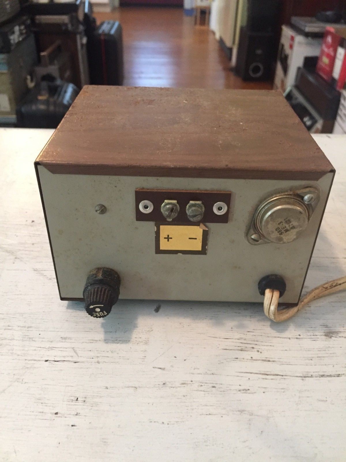 Solid State Model POS 124Z Power Supply Regulated 13.8V-4A