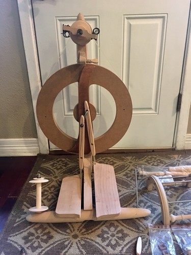 Spinning wheel Kromski Fantasia Unfinished lazy kate extras