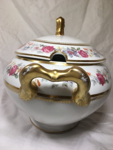 D & C France Limoges PINK ROSE Covered SOUP TUREEN by L. Bernardaud & Co.