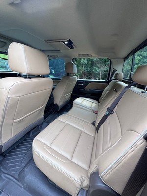 image 8 of interior