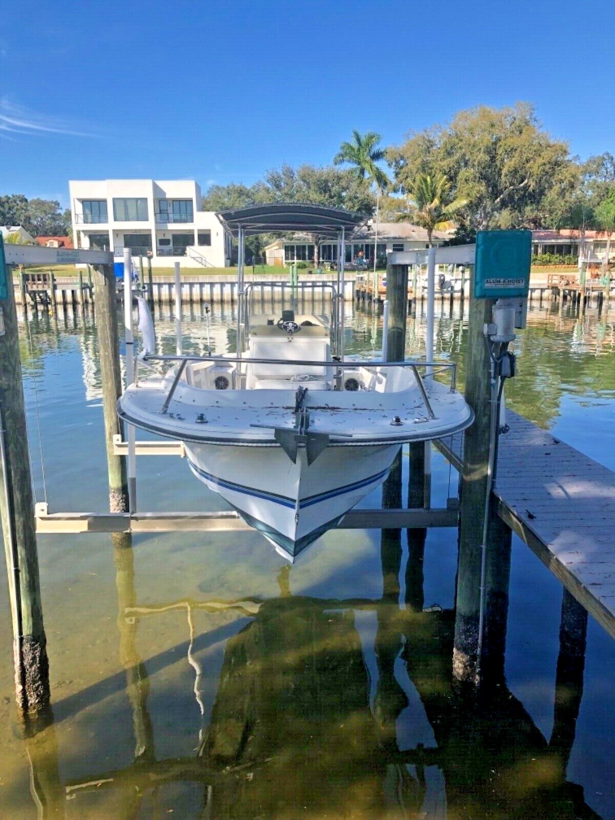 1988 wellcraft fisherman 20with 2014 Suzuki D140 outboard engine with warranty