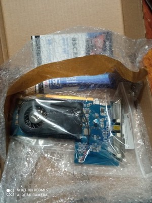 Foto dell'oggetto di un acquirente verificato