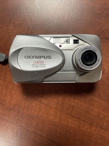 (美品) OLYMPUS CAMEDIA X-3 デジカメ Hi guys, I bought a second hand camera Olympus Camedia X-3