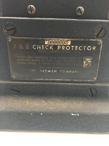 Hedman Co. Royal Premier Model Vintage F & E Check Protector