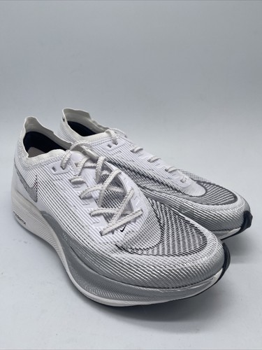 Nike ZoomX Vaporfly NEXT% 2 White Metallic Silver CU4111-100 Nike ZoomX Vaporfly NEXT% 2 White Metallic Silver CU4111-100