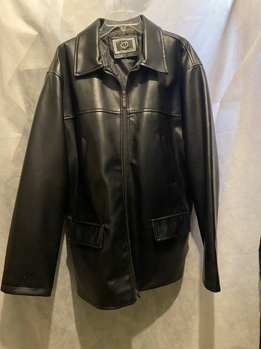 VALENTIO ROMA ジャケット　ブラック Valentino Garavani ロックスタッズ ボンバージャケット