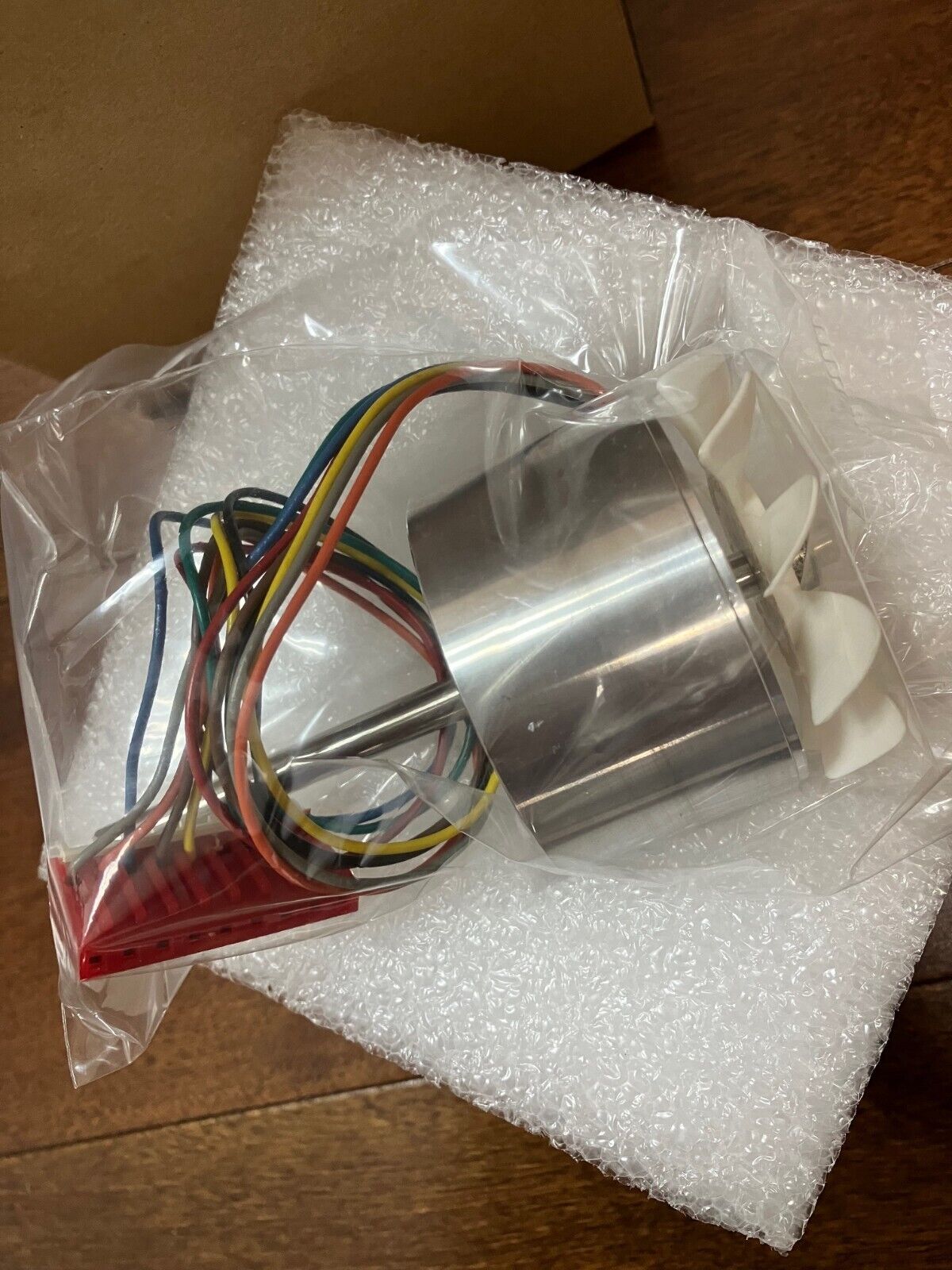 GE Ohmeda Fan Motor Giraffe Omnibed Incubator 2084363-001 GE Ohmeda Fan Motor Giraffe Omnibed Incubator 2084363-001