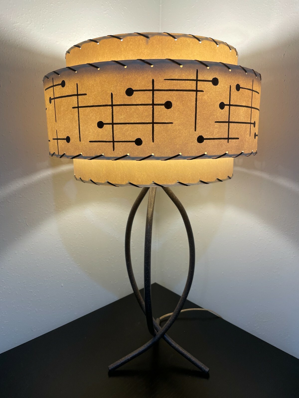Mid Century Vintage Style 3 Tier Fiberglass Lamp Shade Mid Century Vintage Style 3 Tier Fiberglass Lamp Shade