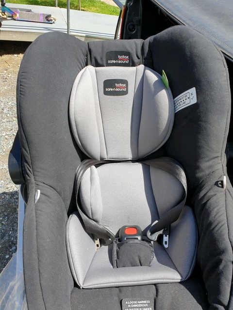 baby bunting car capsule