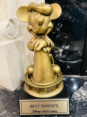Disney’s-MGM Studios Mickey Mouse “Best Parents” Trophy