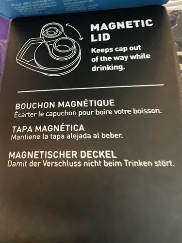 CamelBak Chute Mag Water Bottle Iris 25 Oz 0.75 Lt Sports Camping