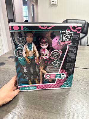 Monster High Draculaura and Clawd Wolf First Wave.