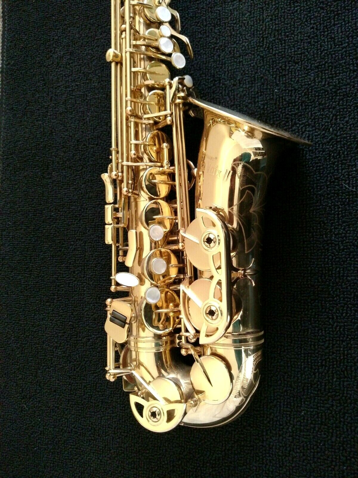 Very Nice Selmer  La Voix II Alto Intermediate Alto Saxophone with Original Case