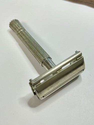 Gillette Super Speed Safety Razor | 1966 Gillette Superspeed Gillette Super Speed Safety Razor | 1966 Gillette Superspeed