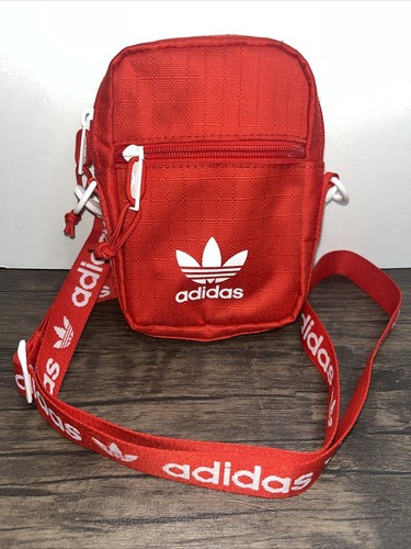 adidas ボストンバッグ ハンドバッグ 赤 handbag y2k red adidas ボストンバッグ ハンドバッグ 赤 handbag y2k red