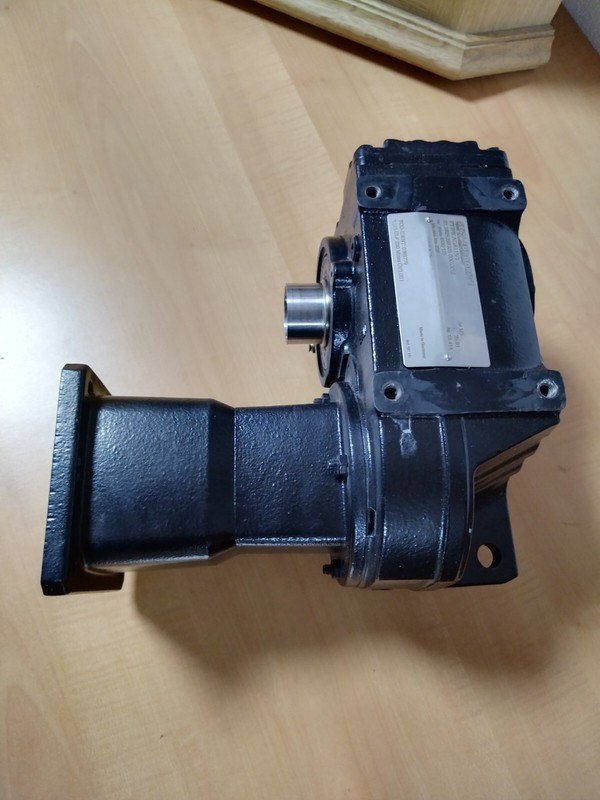 Neues Getriebe : Sew Eurodrive Ft37b Aqa115/1 ..... 17 Kilo Schwer....