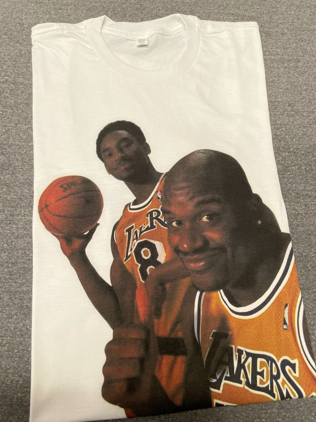 Kobe Bryant T-Shirt Vintage 90s Basketball Lakers Shirt Kobe Shirt Sizes S - 2XL Kobe Bryant T-Shirt Vintage 90s Basketball Lakers Shirt Kobe Shirt Sizes S - 2XL