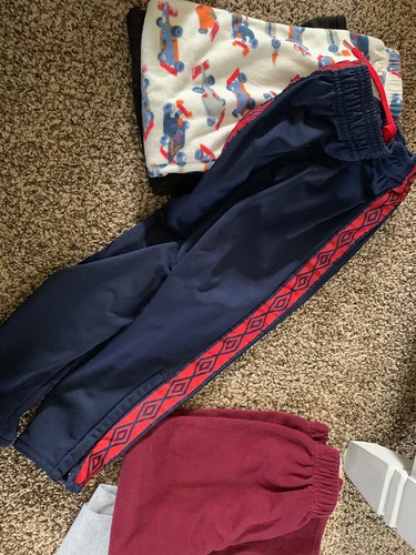 Boys Size 4/5t Pants Jean Fleece Athletic Lot of 3 Carters/Granimals/