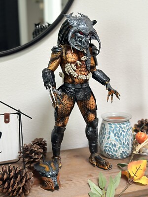 Custom 1/4 Scale Minotaur Mask For Neca Jungle Hunter Predator -MADE TO ORDER